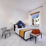 Bed and breakfast Amalfi Resort 4*
