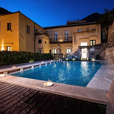 Bed & Breakfast Amalfi Resort