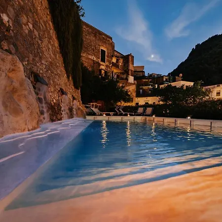 Amalfi Resort