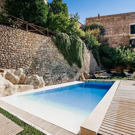 阿玛尔菲度假村 4*