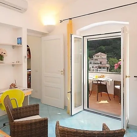 Amalfi Resort Bed & Breakfast 4*