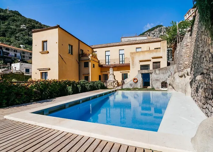 Oda ve Kahvaltı Amalfi Resort Amalfi