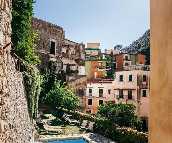 Amalfi Resort Oda ve Kahvaltı