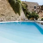 Amalfi Resort Bed & Breakfast 4*
