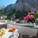 Bed & Breakfast Amalfi Resort 4*
